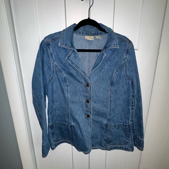 St. John's Bay Jackets & Blazers - Vintage St.John's Bay Denim Blazer/Jacket - Size Large